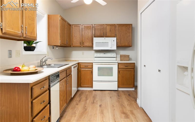 4533 Winewood Village Dr, Colorado Springs, CO 80917