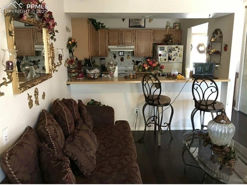 4537 Lamplighter Cir, Colorado Springs, CO 80916