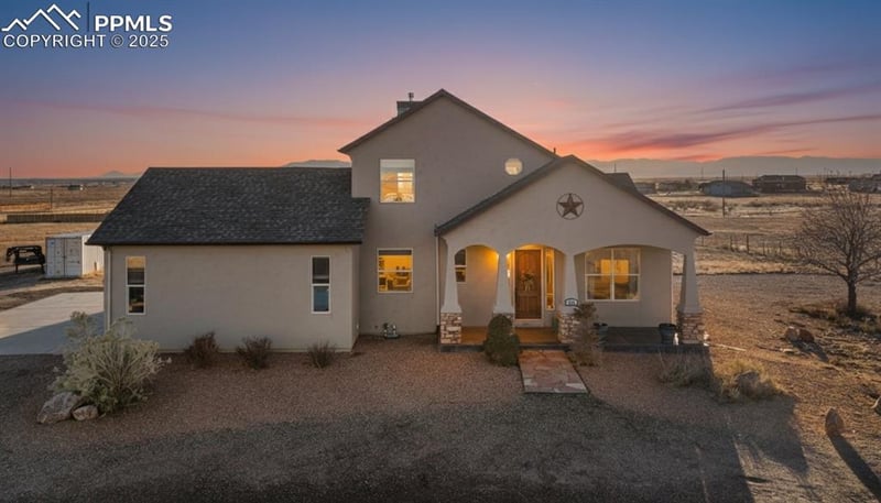 454 E Fredonia Dr, Pueblo, CO 81007