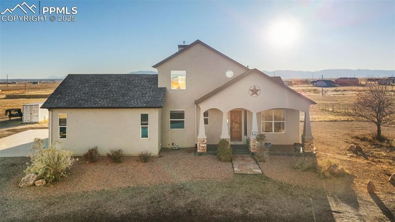 454 E Fredonia Dr, Pueblo, CO 81007