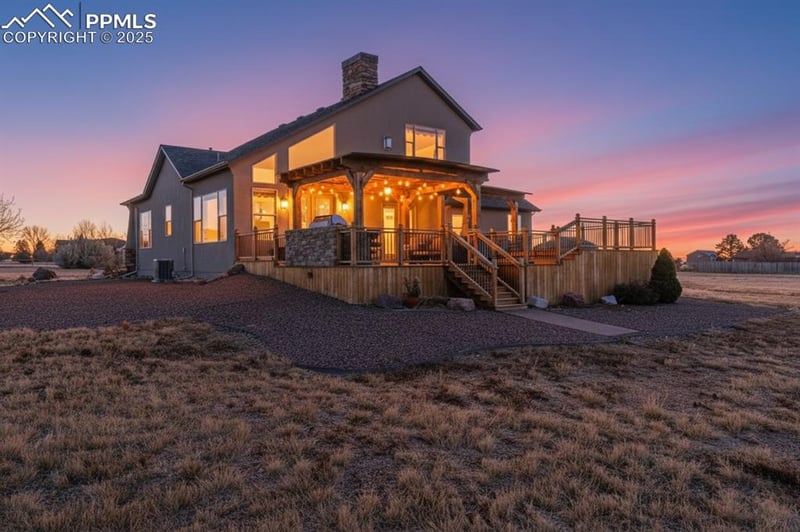 454 E Fredonia Dr, Pueblo, CO 81007