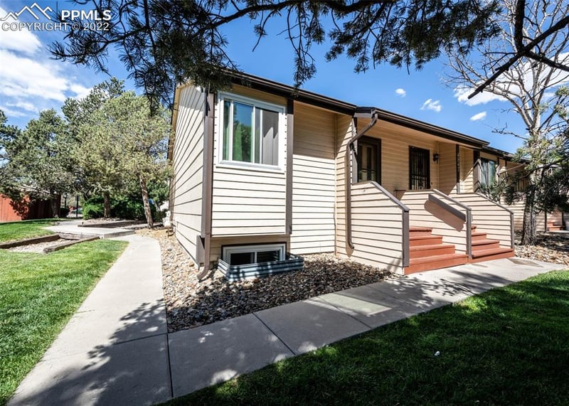 4545 Lamplighter Cir, Colorado Springs, CO 80916