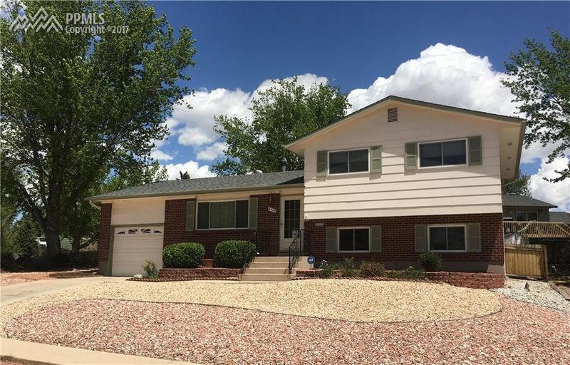 4545 Ranch Cir, Colorado Springs, CO 80918