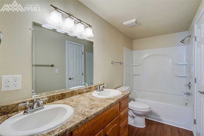 455 Boulder St, Calhan, CO 80808
