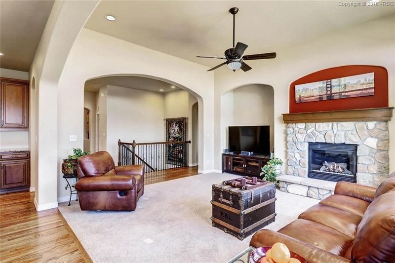 455 Lowick Dr, Colorado Springs, CO 80906