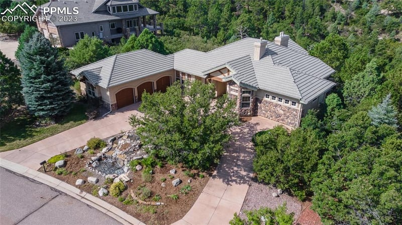4572 Stonehill Rd, Colorado Springs, CO 80918