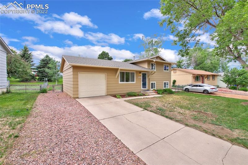 4575 S Crimson Cir, Colorado Springs, CO 80917