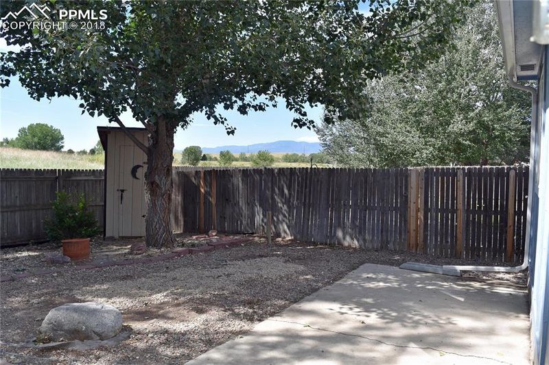 4580 Bramble Ln, Colorado Springs, CO 80925