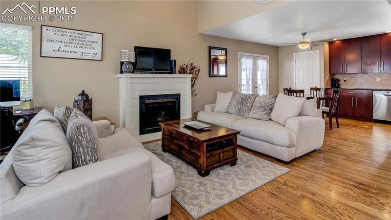 4585 Hennings Dr, Colorado Springs, CO 80911