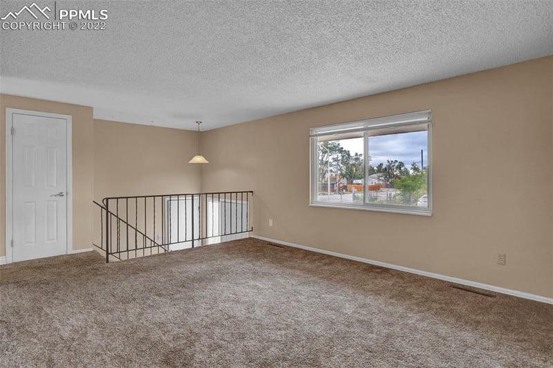 4590 London Ln, Colorado Springs, CO 80916