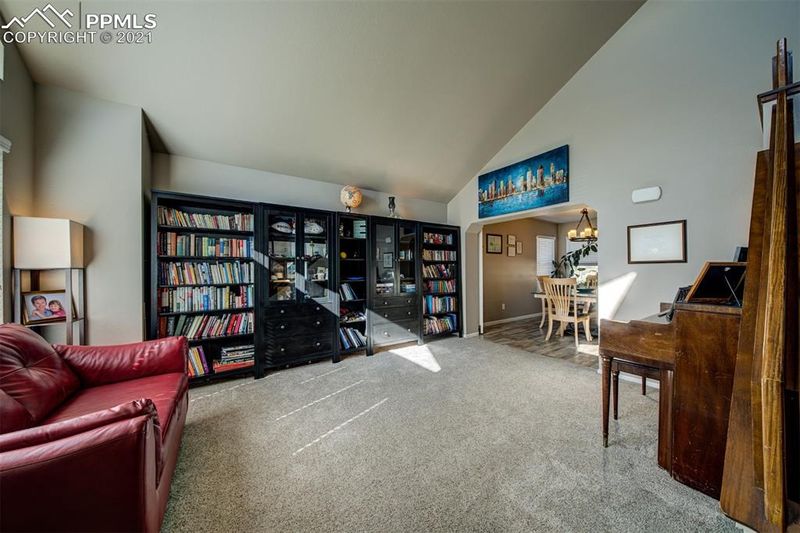 4590 Winthrop Way, Colorado Springs, CO 80920