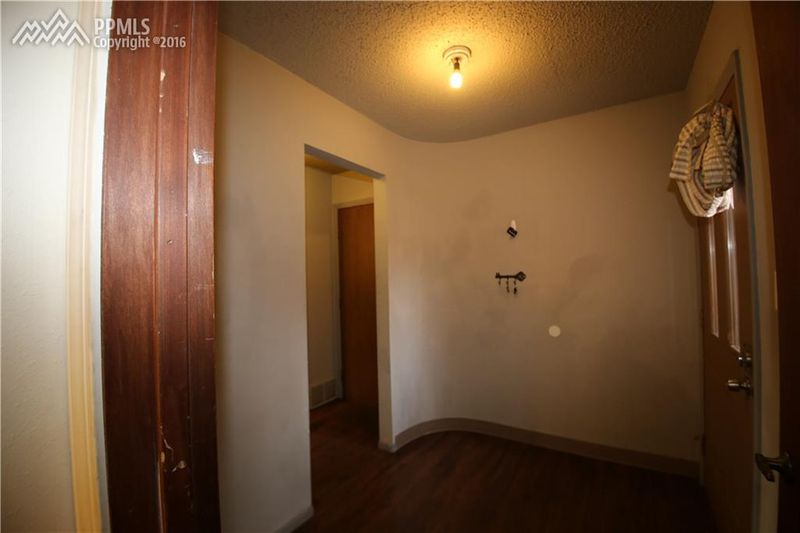 46 El Paso Blvd, Manitou Springs, CO 80829