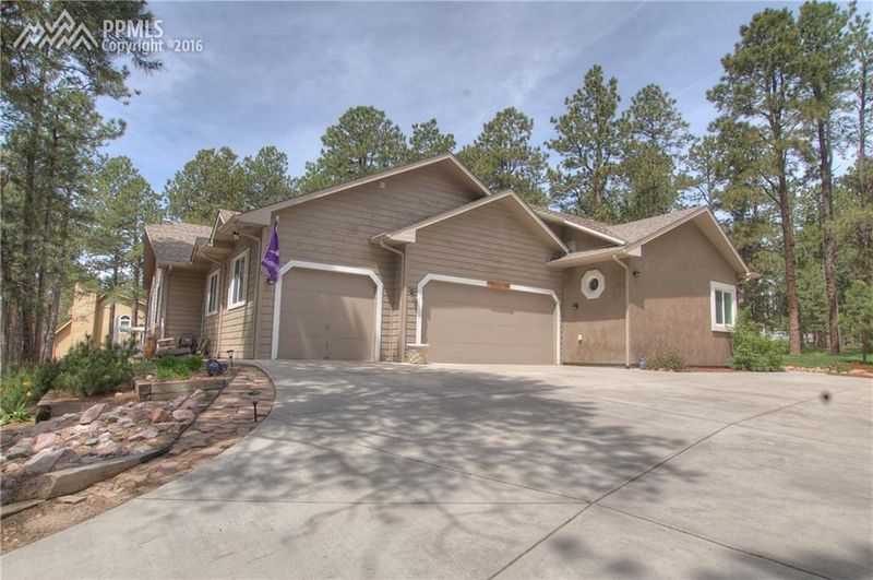 46 S Sherwood Glen, Monument, CO 80132