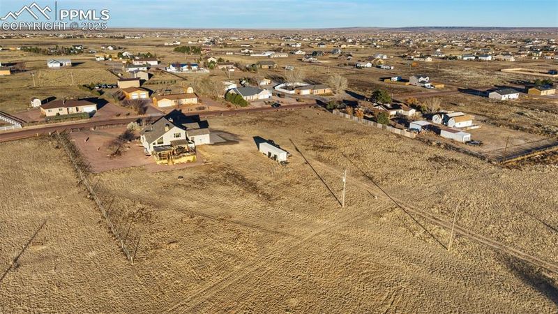 460 E Fredonia Dr, Pueblo, CO 81007