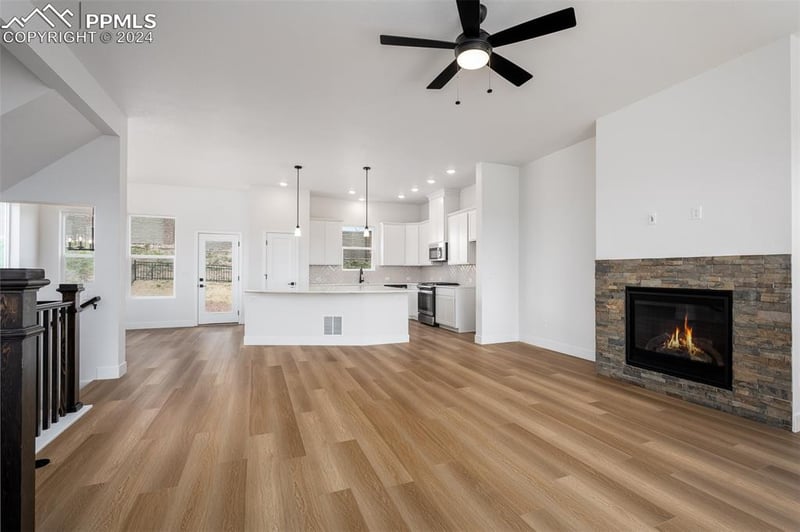 4604 Peak Crest Vw, Colorado Springs, CO 80918