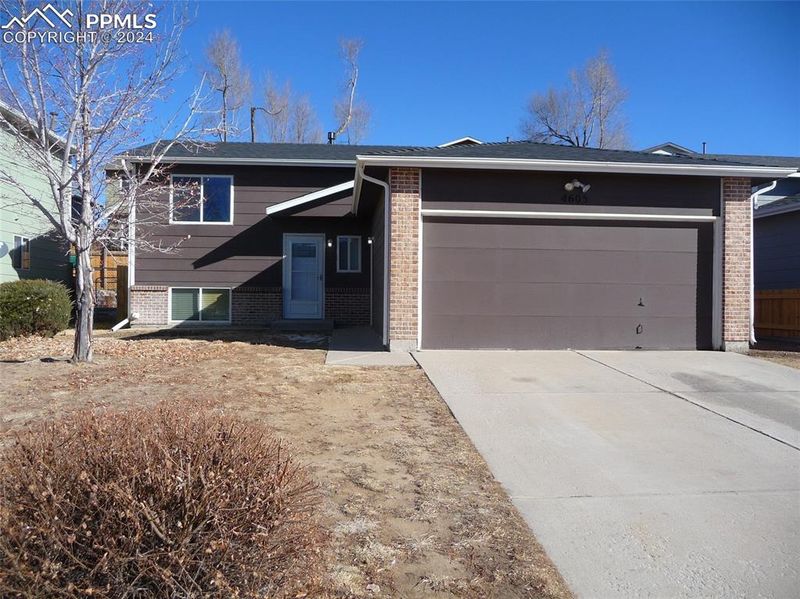 4605 Cassidy St, Colorado Springs, CO 80911