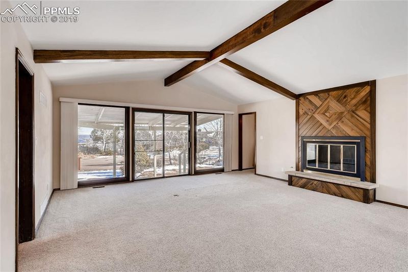 461 Crystal Hills Blvd, Manitou Springs, CO 80829
