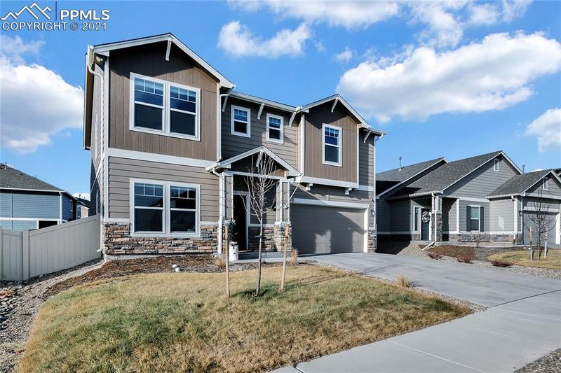 4612 Zircon Dr, Colorado Springs, CO 80938