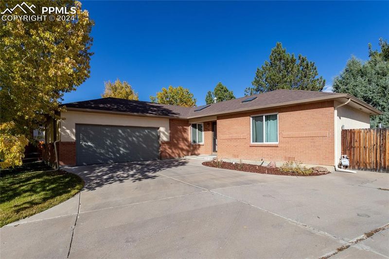 4618 Castor Dr, Pueblo, CO 81001