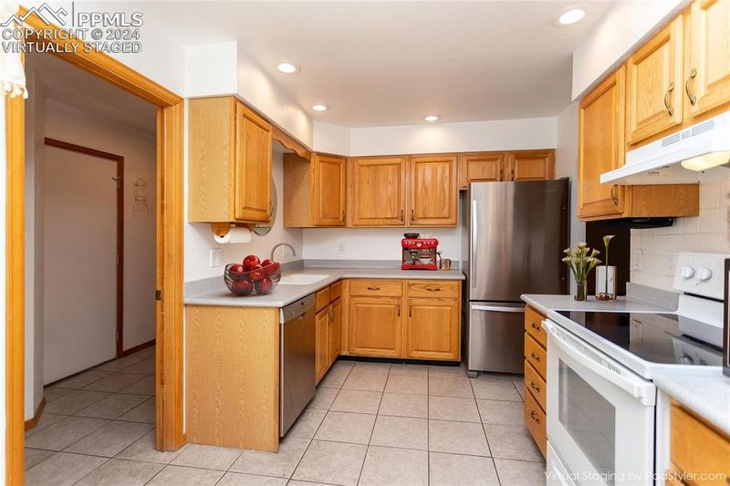 4618 Castor Dr, Pueblo, CO 81001