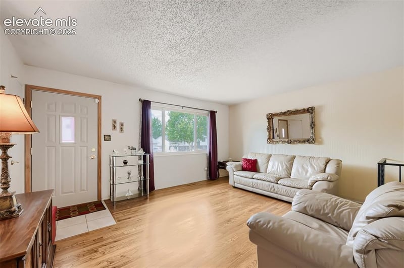 4618 Ridgeglen Rd, Colorado Springs, CO 80918