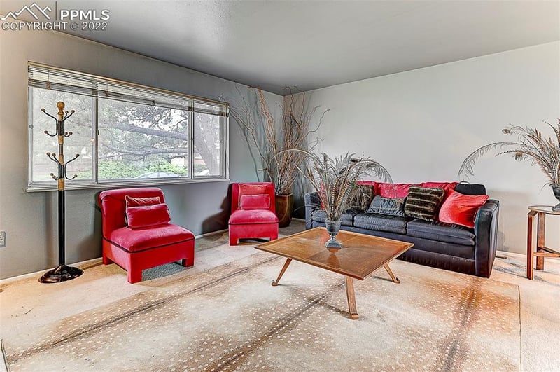 4619 Shadowglen Dr, Colorado Springs, CO 80918