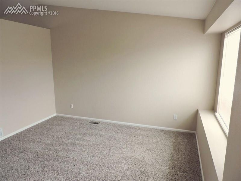 4620 W Jet Wing Cir, Colorado Springs, CO 80916