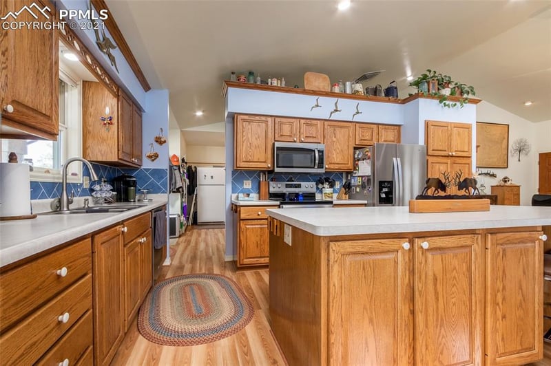 4621 Bergemann Rd, Pueblo, CO 81005
