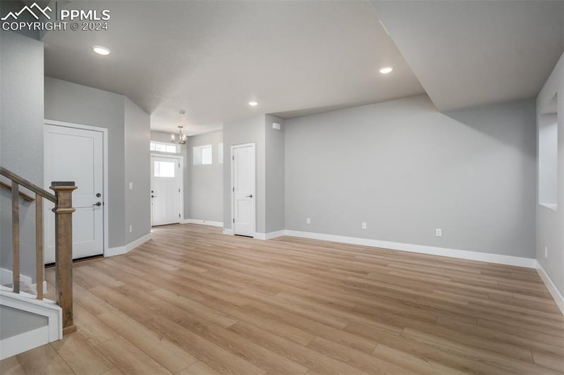 4624 Peak Crest Vw, Colorado Springs, CO 80918