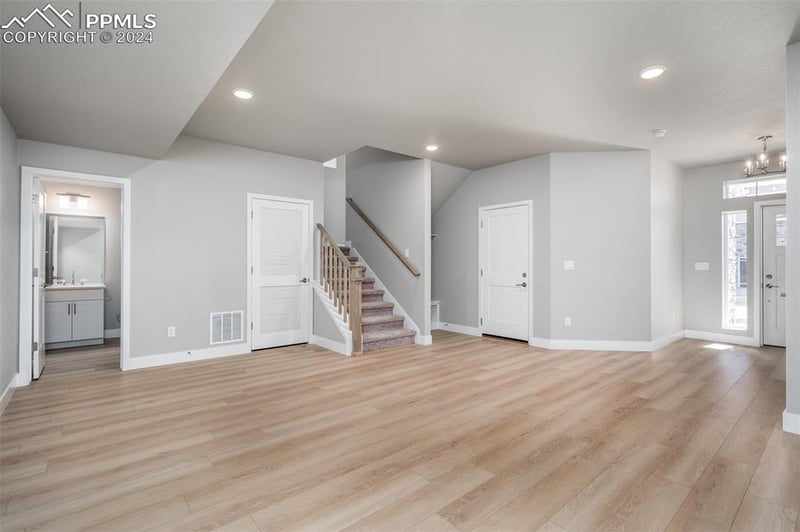 4624 Peak Crest Vw, Colorado Springs, CO 80918