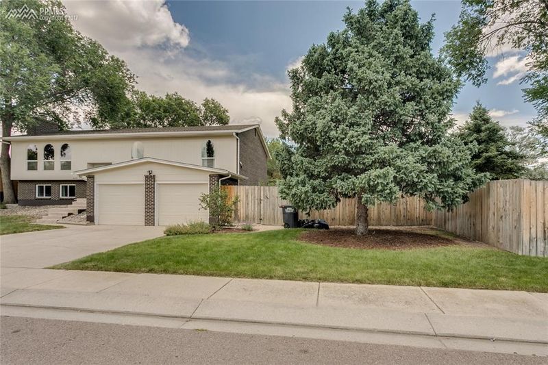 4639 Ranch Cir, Colorado Springs, CO 80918