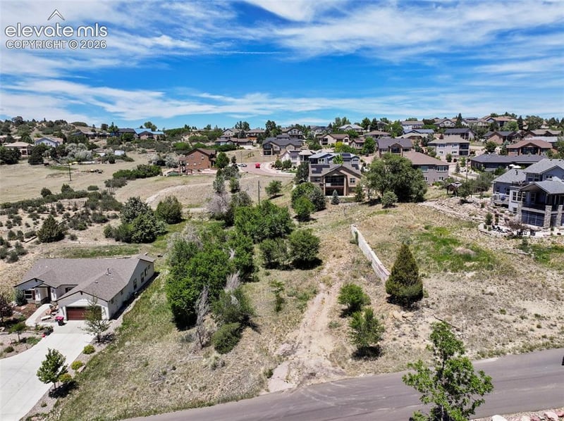 4640 Emerald Dr, Colorado Springs, CO 80918