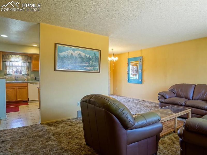 4640 N Enchanted Cir, Colorado Springs, CO 80917