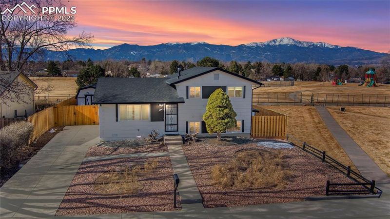 4645 S Crimson Cir, Colorado Springs, CO 80917