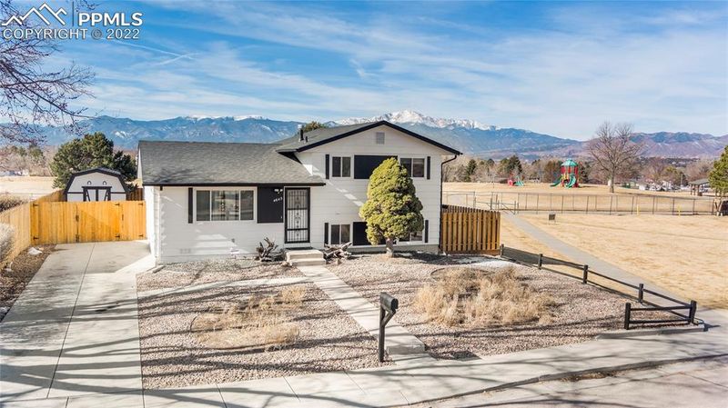 4645 S Crimson Cir, Colorado Springs, CO 80917