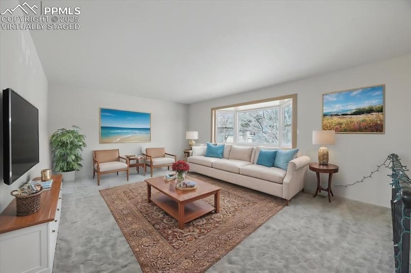 4647 Ridgeglen Rd, Colorado Springs, CO 80918