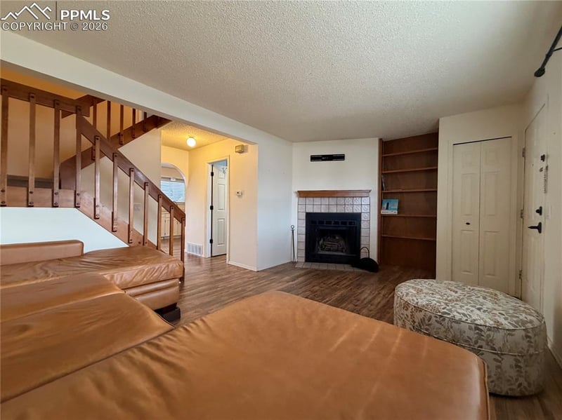 4660 Carefree Cir, Colorado Springs, CO 80917