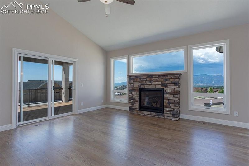 4664 Cedarmere Dr, Colorado Springs, CO 80918
