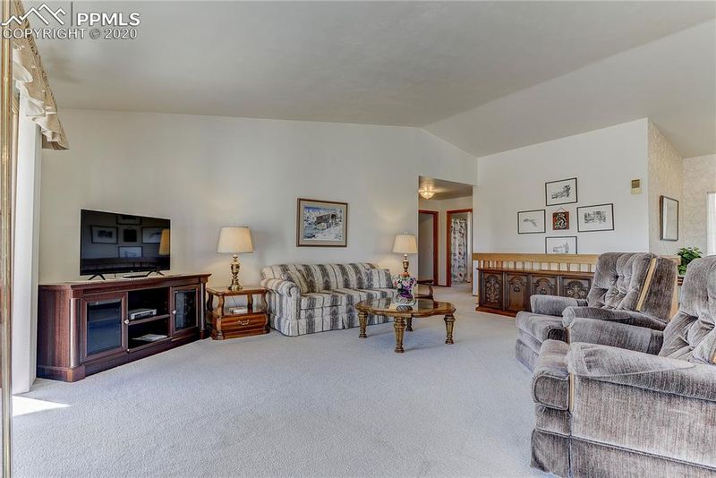 4670 Centauri Rd, Colorado Springs, CO 80919
