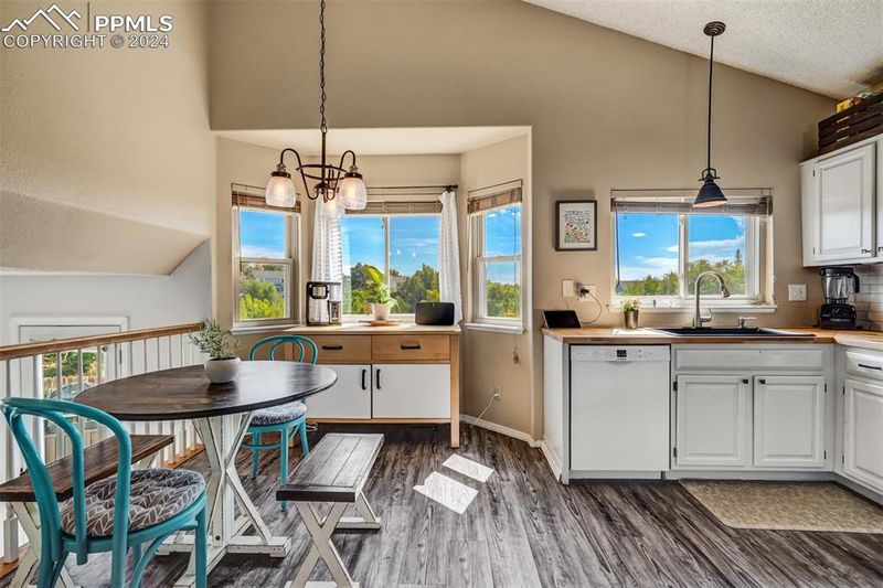 4675 Cade Ct, Colorado Springs, CO 80922