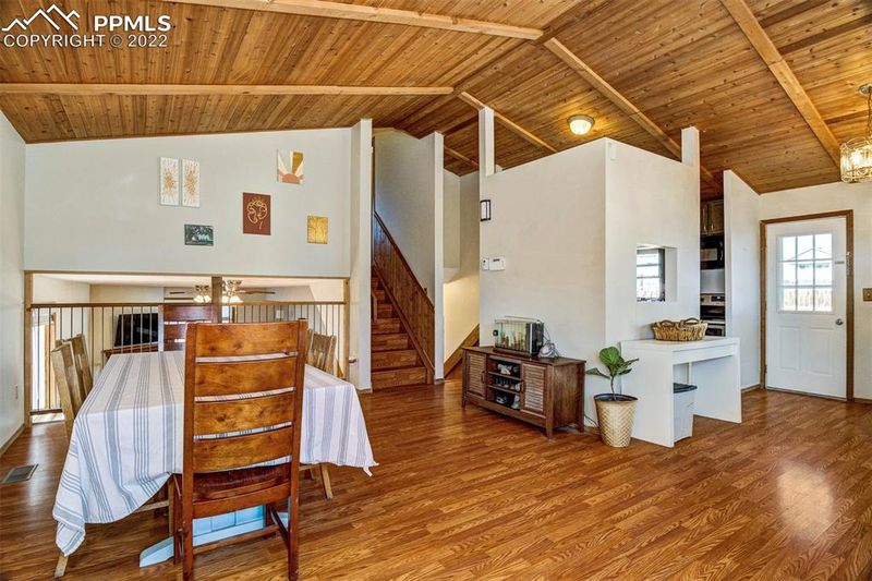 4675 W Jet Wing Cir, Colorado Springs, CO 80916