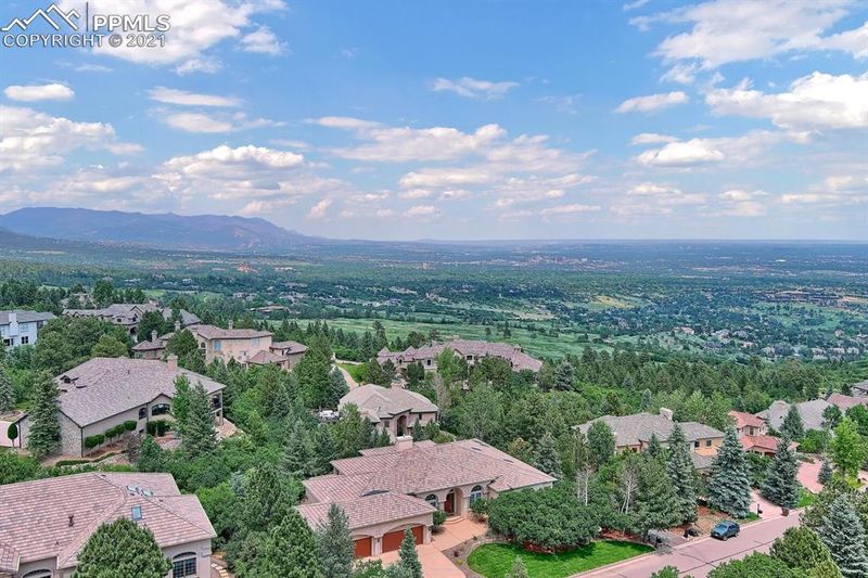 4675 Stone Manor Hts, Colorado Springs, CO 80906