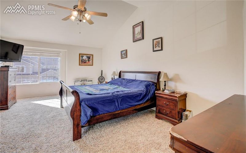 4676 Timber Wolf Trl, Colorado Springs, CO 80920
