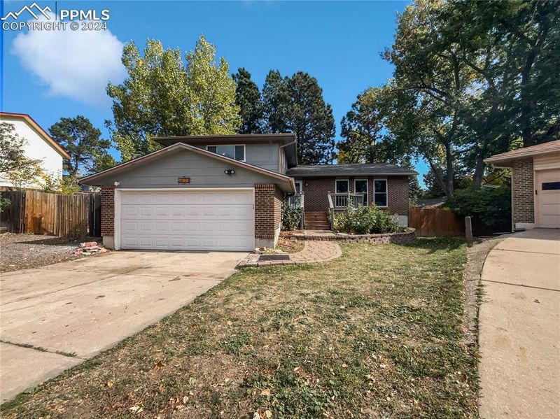 4679 Ranch Dr, Colorado Springs, CO 80918