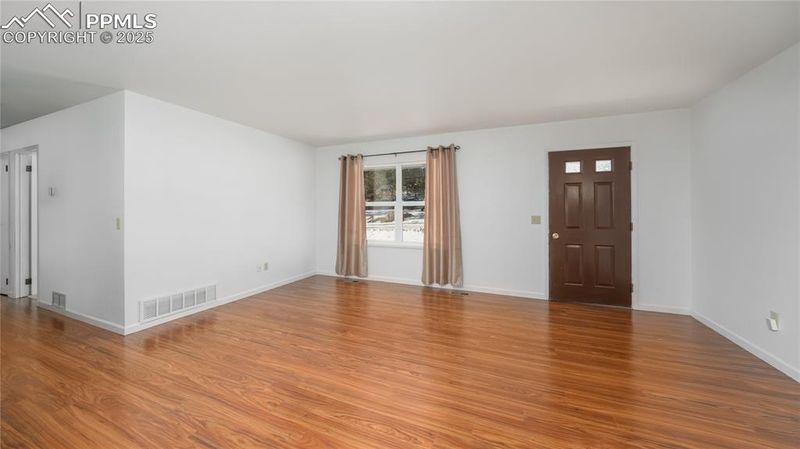 468 S Pearl St, Elizabeth, CO 80107
