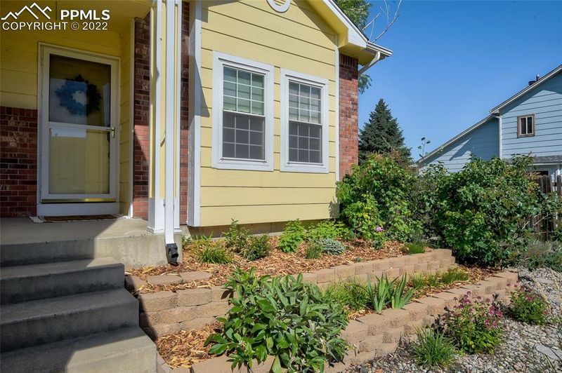 4680 Dapple Grey Ln, Colorado Springs, CO 80922