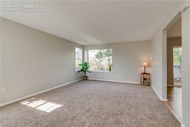 4684 Saddle Ridge Dr, Colorado Springs, CO 80922