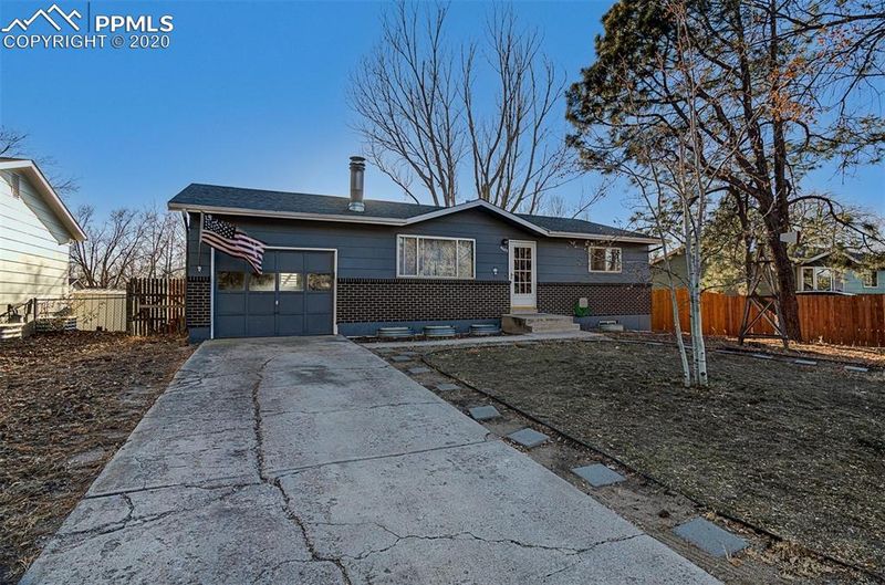 4685 S Splendid Cir, Colorado Springs, CO 80917