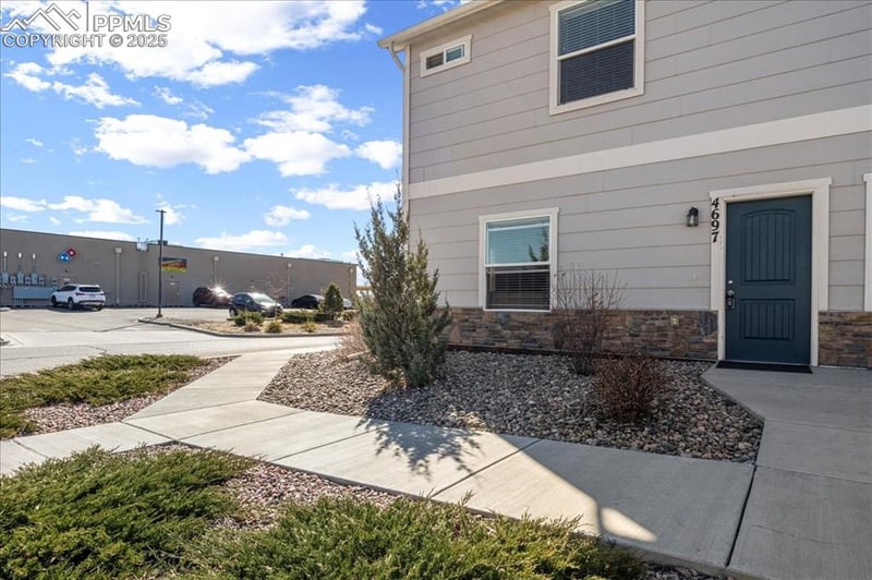 4697 Pleasant Port Vw, Colorado Springs, CO 80911
