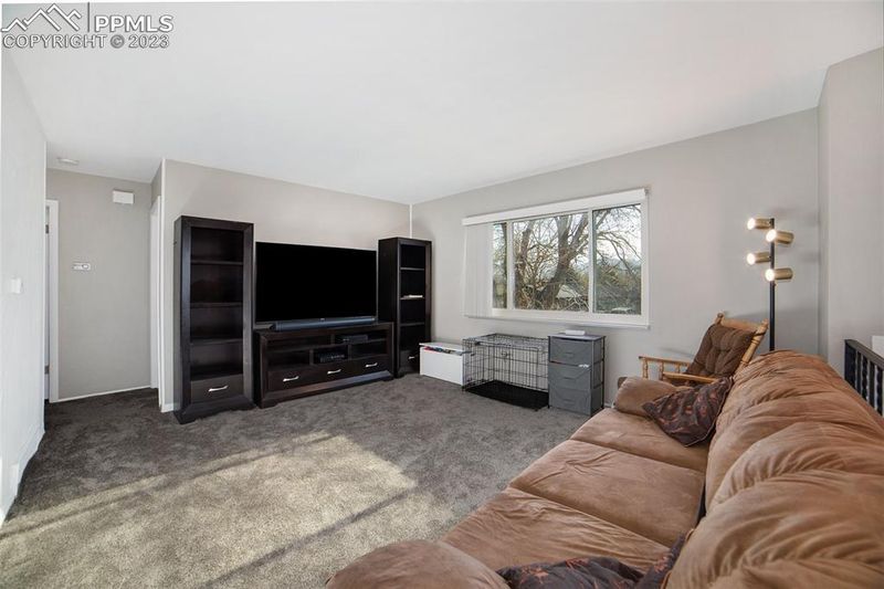 47 Monk St, Colorado Springs, CO 80911